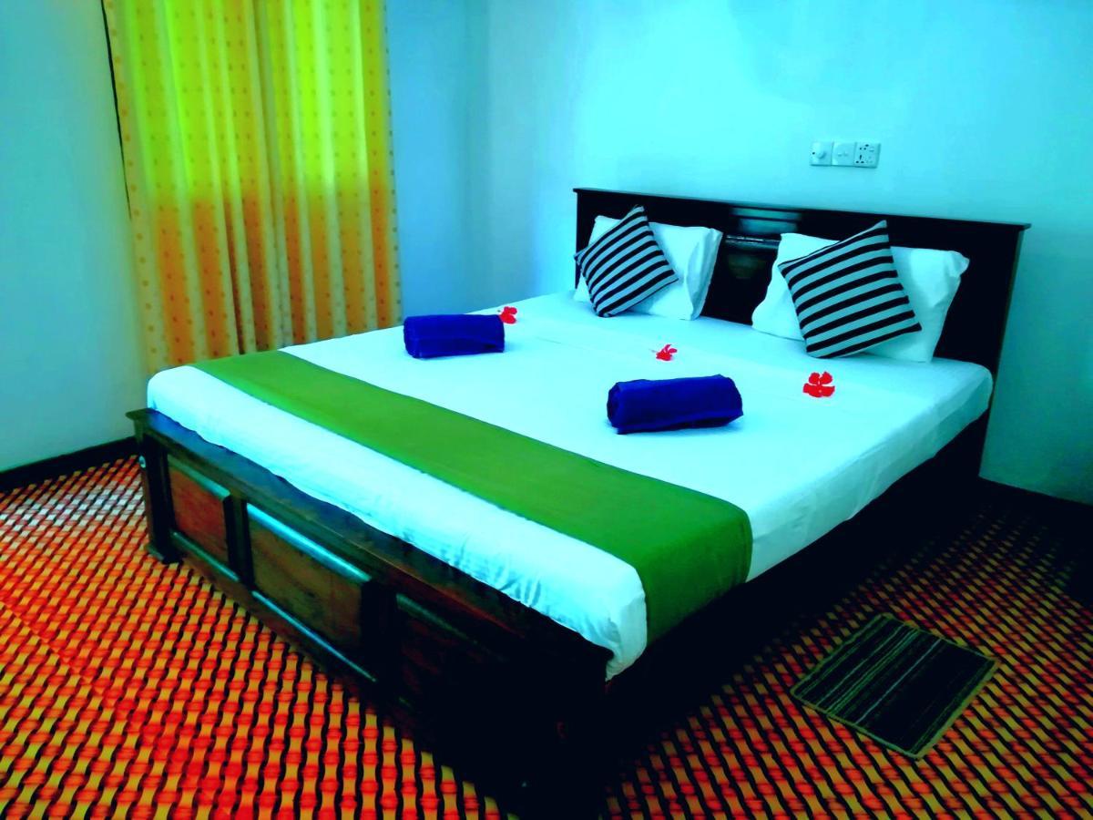 Lakmal Homestay ,10 Minutes To Sigiriya Rock Exterior photo