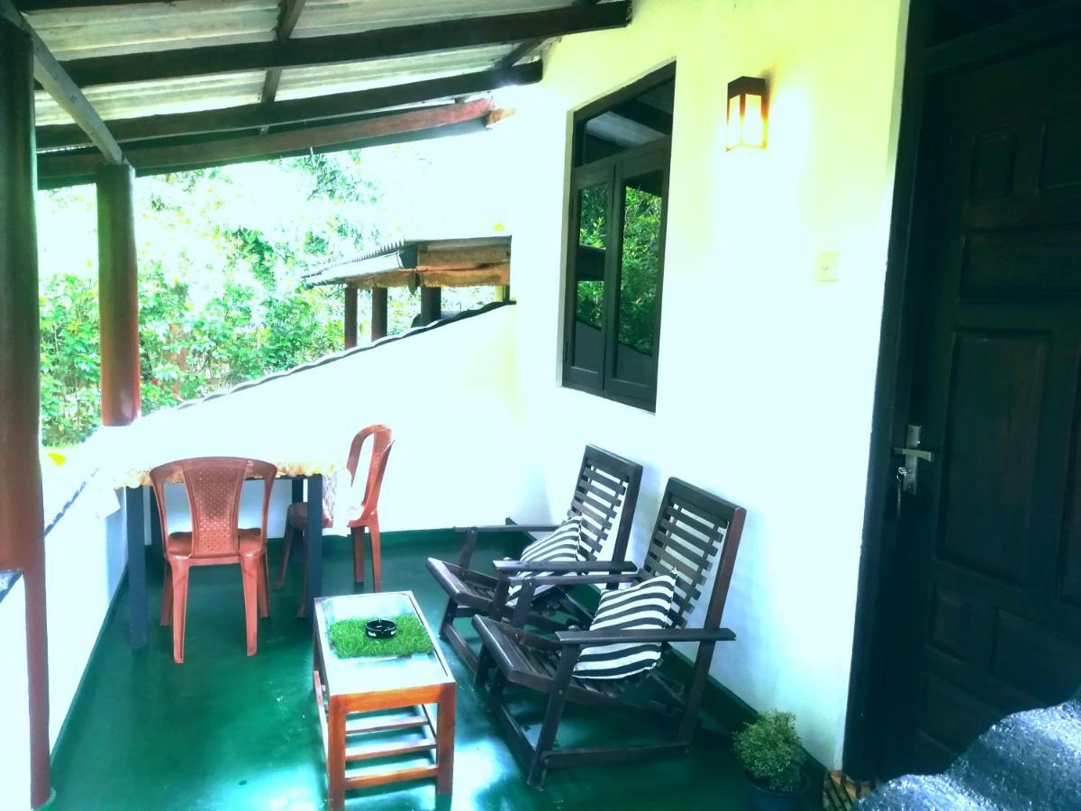 Lakmal Homestay ,10 Minutes To Sigiriya Rock Exterior photo