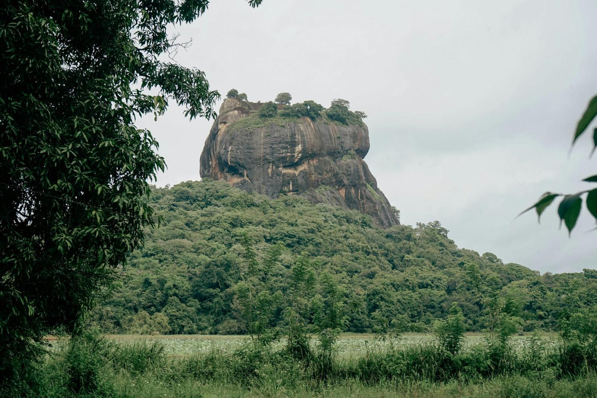 Lakmal Homestay ,10 Minutes To Sigiriya Rock Exterior photo